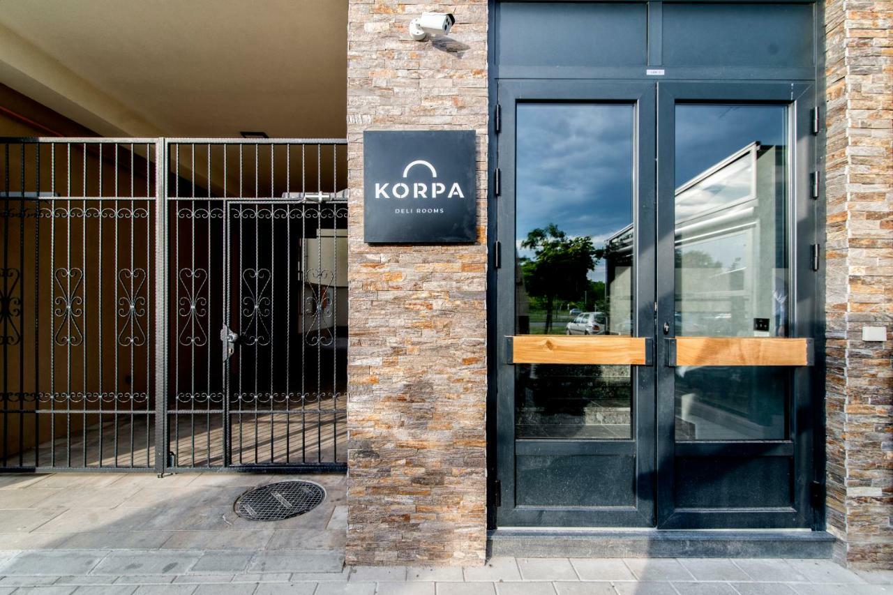 Korpa Deli Rooms 노비사드 외부 사진